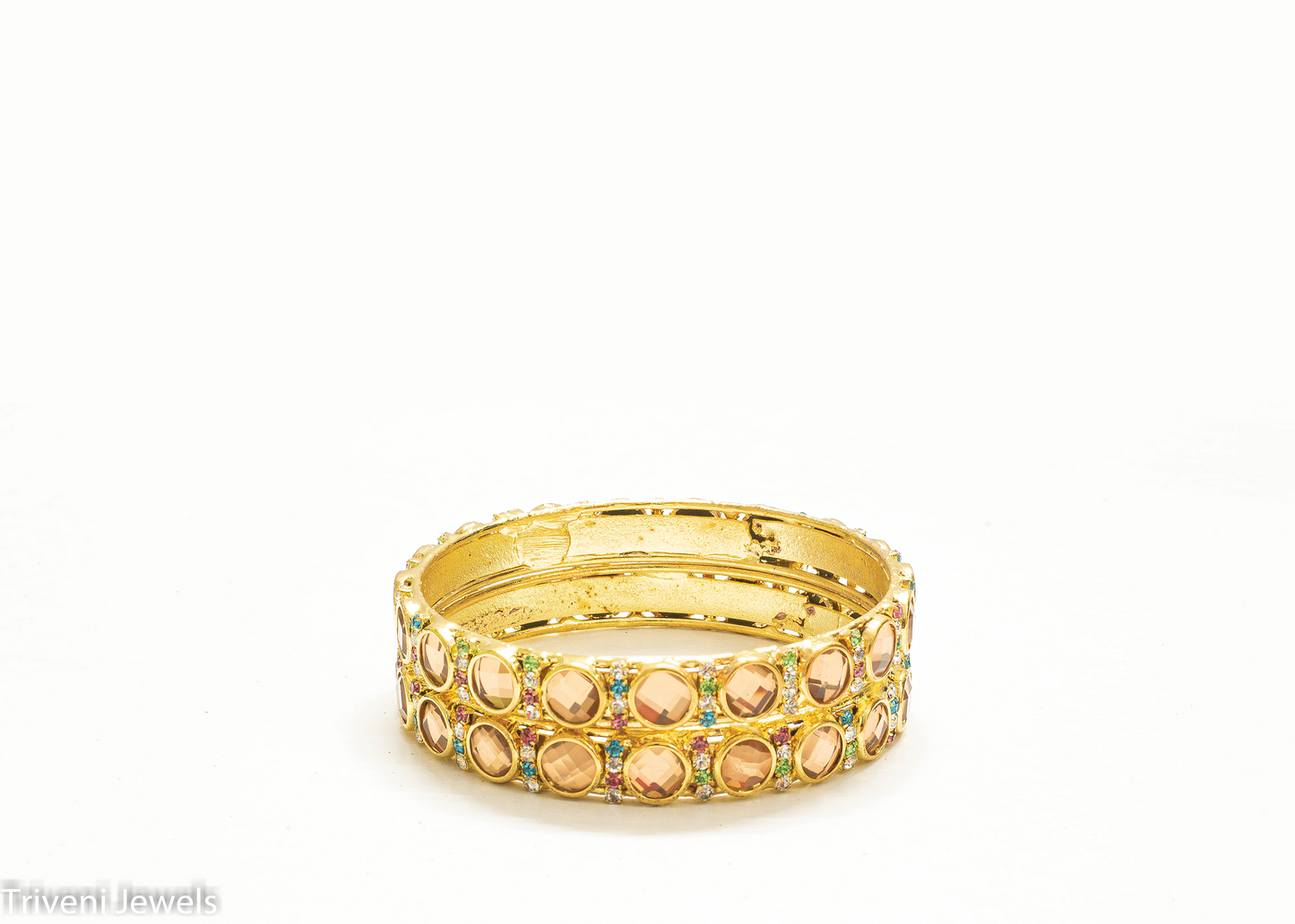 Estonished Golden Bangle