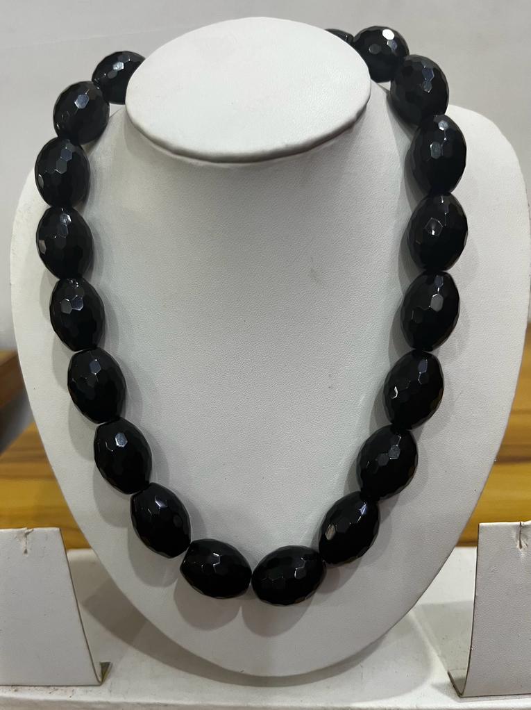 Bold Black Onyx