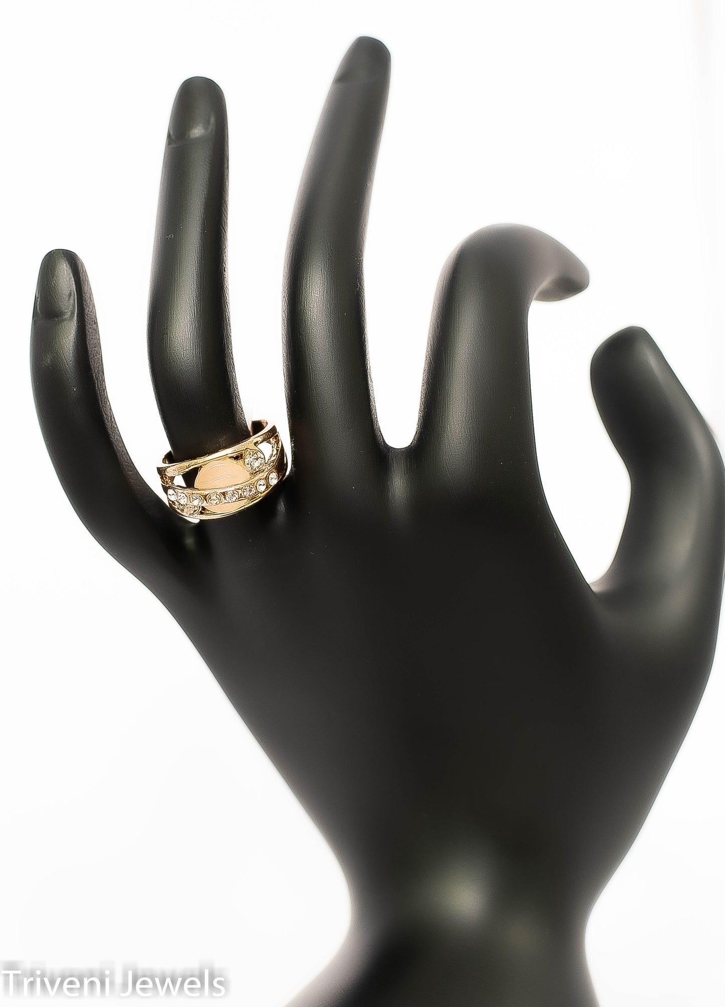 Magnificient Zest Ring