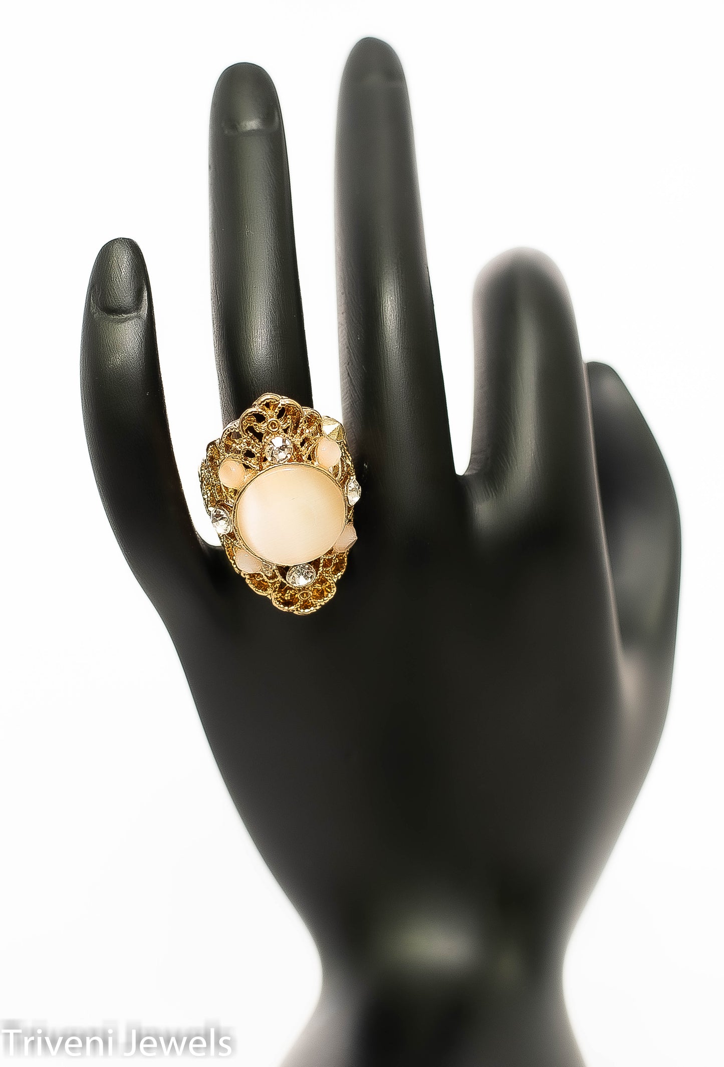 Big Pearl Ring