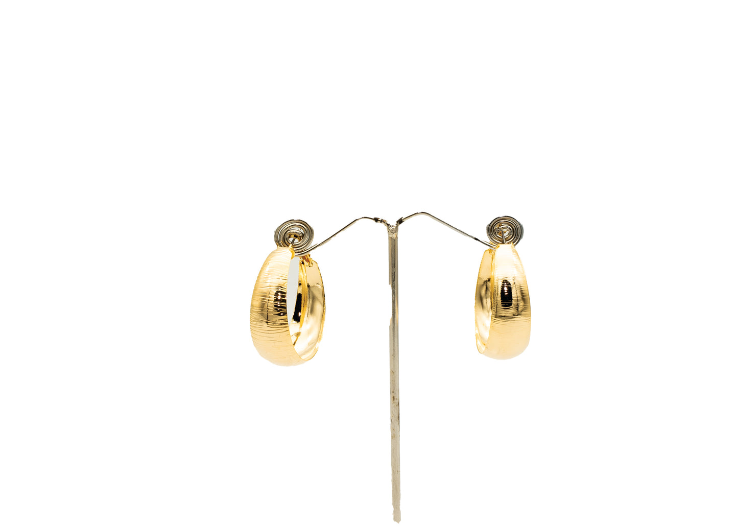 Light Weight Bali Designed Ear Ring