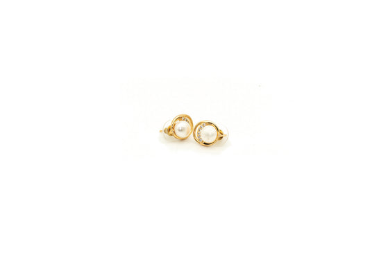 Melo Pearl Ear Ring