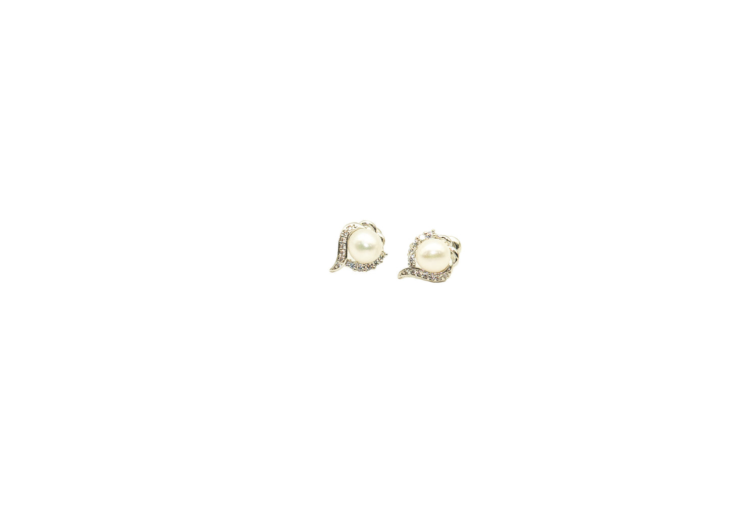 Shankh Pearl Ear Ring