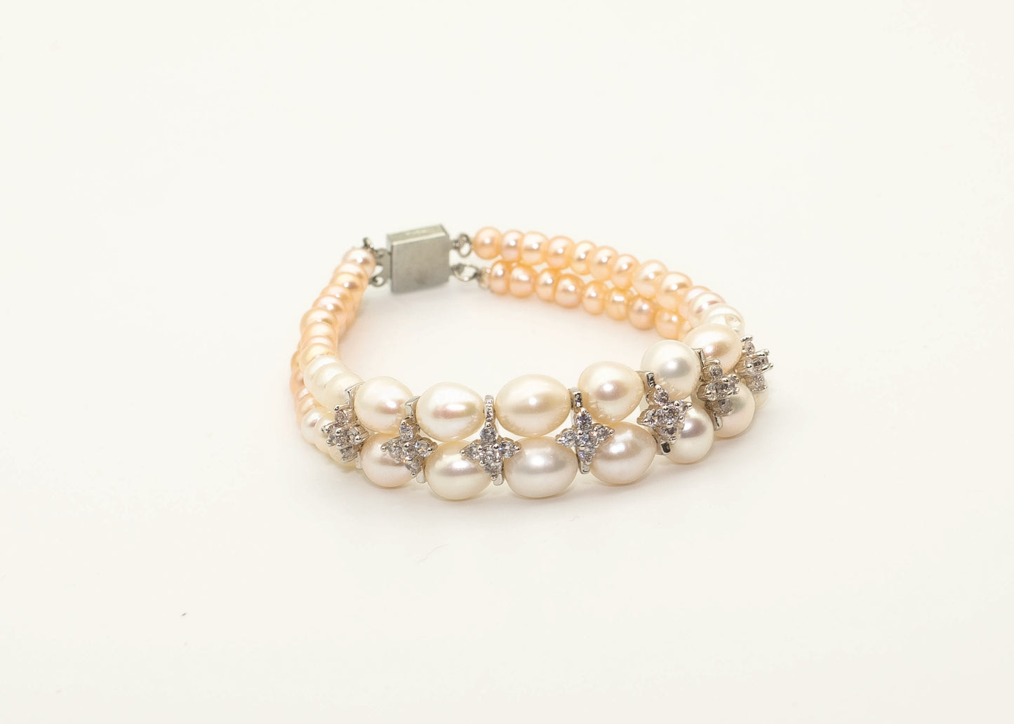 Beautiful Pearl Bracelet (Grey And Pink Tone)