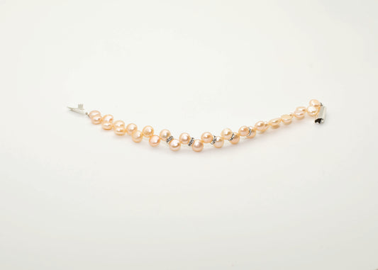 Eleganza Pearl Bracelet