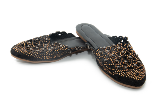 Sarojgi Slipper Black