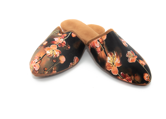 Slipper Black Printed Mojari